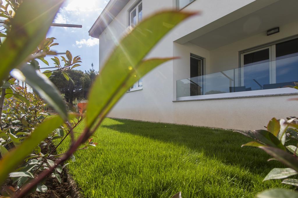 Apartments Lapis Premantura Bagian luar foto